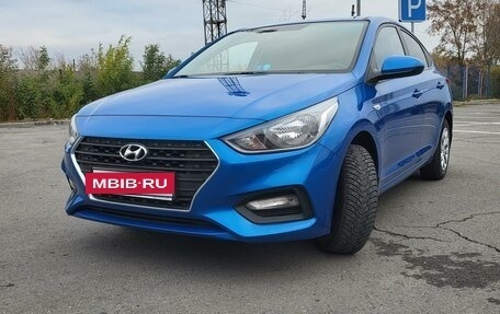 Hyundai Solaris II рестайлинг, 2018 год, 1 650 000 рублей, 2 фотография