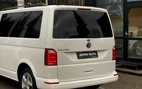 Volkswagen Multivan T6 рестайлинг, 2019 год, 4 199 000 рублей, 7 фотография