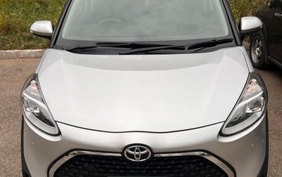 Toyota Sienta II, 2022 год, 2 190 000 рублей, 1 фотография