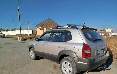 Hyundai Tucson III, 2005 год, 1 400 000 рублей, 10 фотография