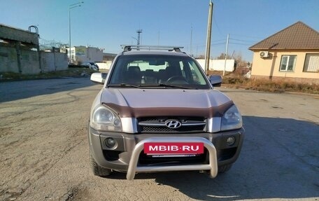 Hyundai Tucson III, 2005 год, 1 400 000 рублей, 4 фотография