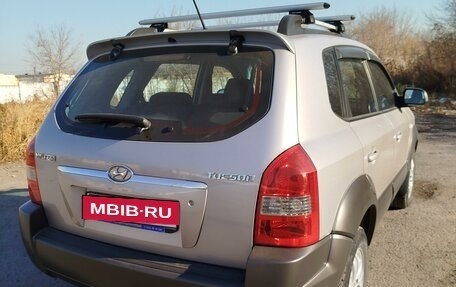 Hyundai Tucson III, 2005 год, 1 400 000 рублей, 9 фотография