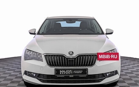 Skoda Superb III рестайлинг, 2017 год, 2 100 000 рублей, 2 фотография