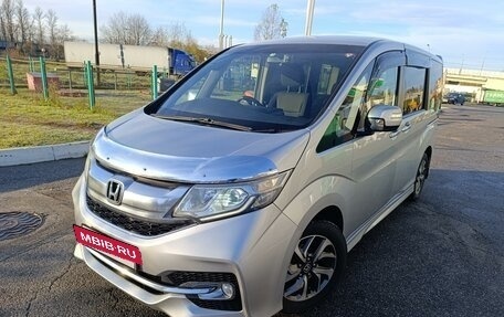 Honda Stepwgn IV, 2015 год, 2 190 000 рублей, 2 фотография