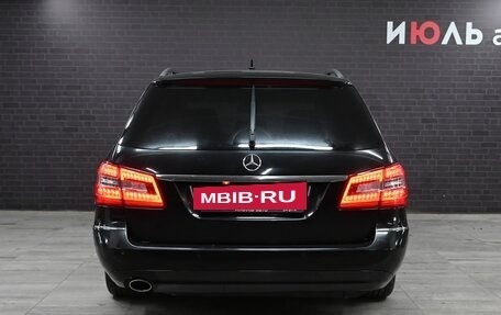 Mercedes-Benz E-Класс, 2010 год, 1 645 000 рублей, 4 фотография