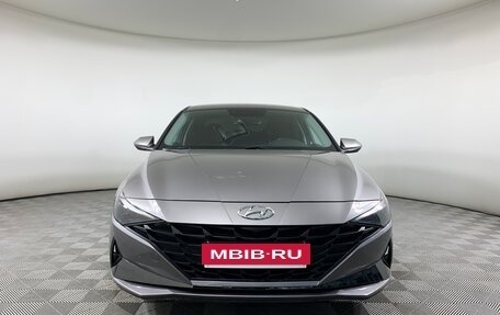 Hyundai Elantra, 2021 год, 2 270 000 рублей, 2 фотография