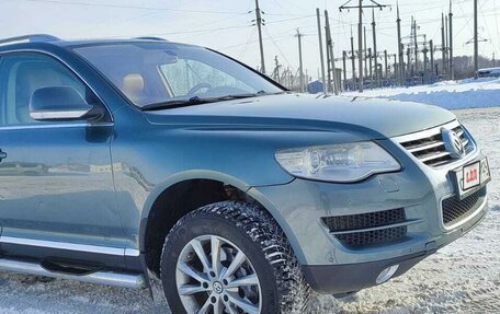 Volkswagen Touareg III, 2008 год, 1 380 000 рублей, 2 фотография