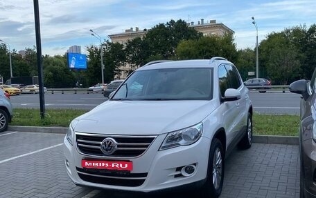 Volkswagen Tiguan I, 2010 год, 1 800 000 рублей, 4 фотография