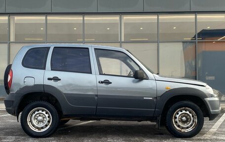 Chevrolet Niva I рестайлинг, 2010 год, 379 000 рублей, 3 фотография