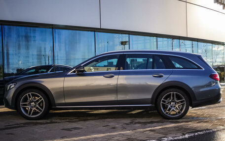 Mercedes-Benz E-Класс, 2017 год, 3 599 000 рублей, 8 фотография