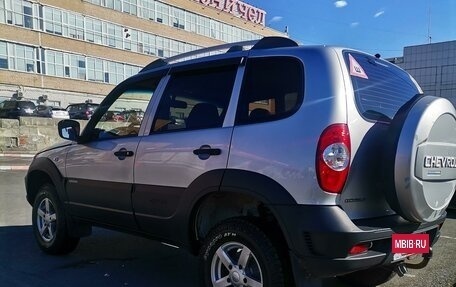 Chevrolet Niva I рестайлинг, 2013 год, 675 000 рублей, 3 фотография