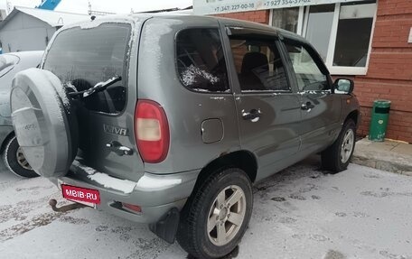 Chevrolet Niva I рестайлинг, 2004 год, 290 000 рублей, 3 фотография