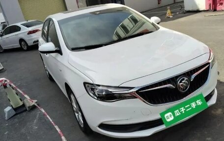 Buick Regal VI, 2021 год, 1 500 000 рублей, 2 фотография