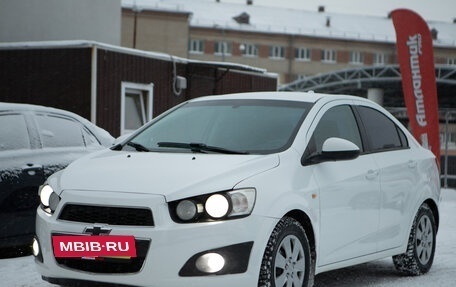 Chevrolet Aveo III, 2012 год, 645 000 рублей, 2 фотография