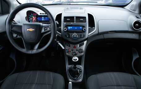 Chevrolet Aveo III, 2012 год, 645 000 рублей, 10 фотография