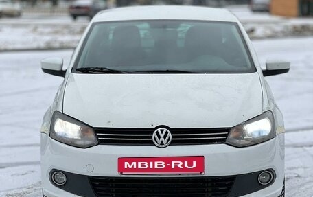 Volkswagen Polo VI (EU Market), 2014 год, 539 000 рублей, 2 фотография