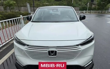 Honda Vezel, 2023 год, 2 540 000 рублей, 2 фотография