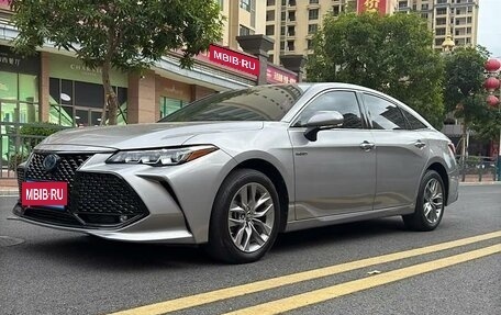 Toyota Avalon, 2021 год, 2 870 000 рублей, 1 фотография