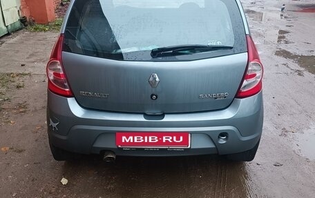 Renault Sandero I, 2011 год, 720 000 рублей, 3 фотография