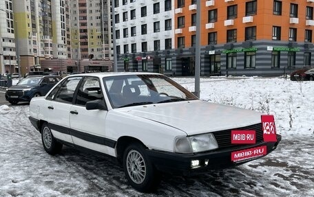 Audi 100, 1984 год, 137 000 рублей, 3 фотография