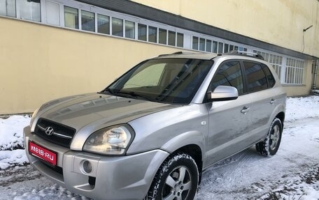 Hyundai Tucson III, 2007 год, 850 000 рублей, 1 фотография