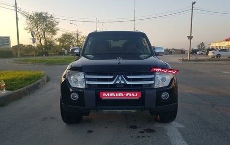 Mitsubishi Pajero IV, 2007 год, 1 600 000 рублей, 2 фотография