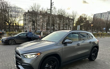 Mercedes-Benz GLA, 2020 год, 3 790 000 рублей, 2 фотография