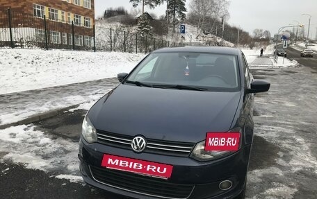 Volkswagen Polo VI (EU Market), 2011 год, 780 000 рублей, 2 фотография