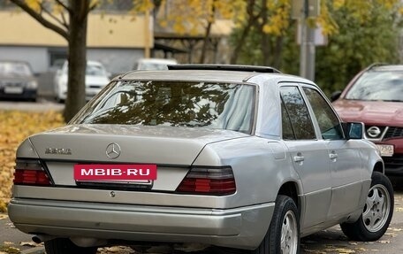 Mercedes-Benz E-Класс, 1993 год, 365 000 рублей, 6 фотография