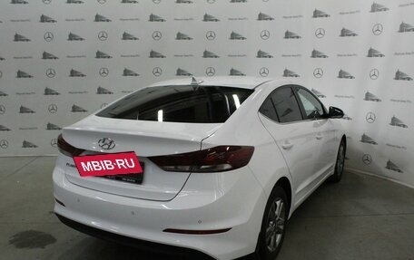 Hyundai Elantra VI рестайлинг, 2018 год, 1 800 000 рублей, 12 фотография