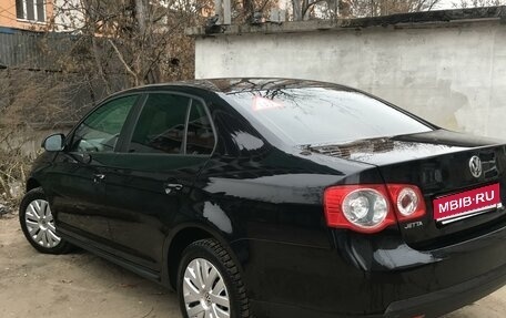 Volkswagen Jetta VI, 2010 год, 750 000 рублей, 1 фотография