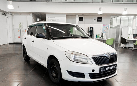 Skoda Fabia II, 2013 год, 610 000 рублей, 3 фотография