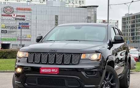 Jeep Grand Cherokee, 2018 год, 3 685 000 рублей, 3 фотография