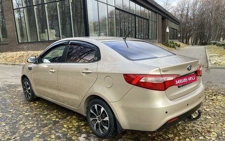 KIA Rio III рестайлинг, 2015 год, 1 050 000 рублей, 5 фотография