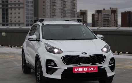 KIA Sportage IV рестайлинг, 2019 год, 2 400 000 рублей, 3 фотография