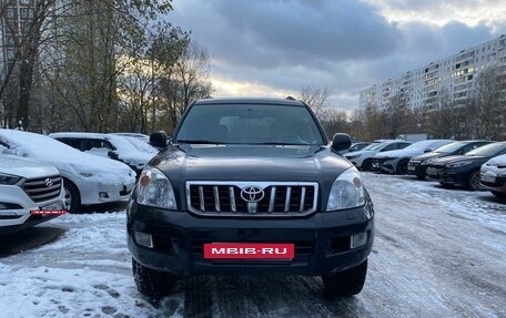 Toyota Land Cruiser Prado 120 рестайлинг, 2006 год, 2 090 000 рублей, 2 фотография