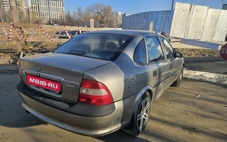 Opel Vectra B рестайлинг, 1998 год, 270 000 рублей, 5 фотография