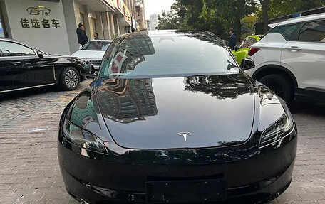 Tesla Model 3 I, 2024 год, 3 800 006 рублей, 2 фотография