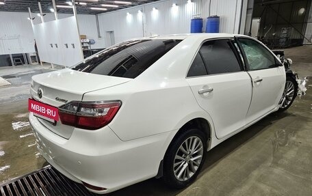 Toyota Camry, 2016 год, 750 000 рублей, 4 фотография