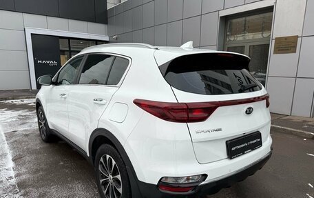 KIA Sportage IV рестайлинг, 2020 год, 2 220 000 рублей, 4 фотография