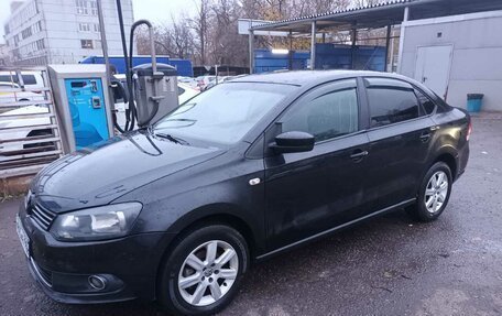 Volkswagen Polo VI (EU Market), 2012 год, 410 000 рублей, 2 фотография