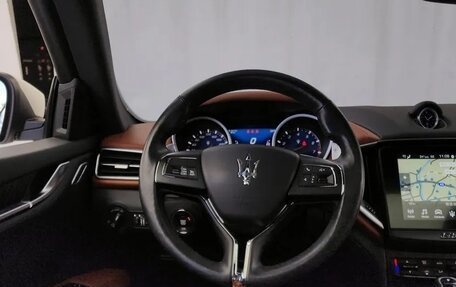 Maserati Ghibli, 2021 год, 9 фотография