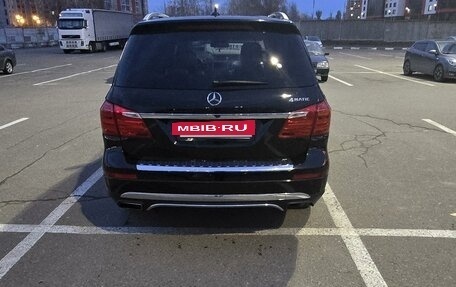 Mercedes-Benz GL-Класс, 2012 год, 2 500 000 рублей, 3 фотография