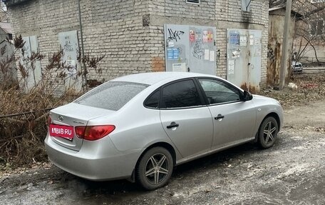 Hyundai Elantra IV, 2010 год, 900 000 рублей, 3 фотография