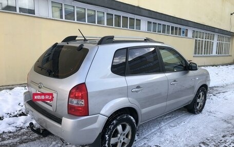 Hyundai Tucson III, 2007 год, 850 000 рублей, 4 фотография