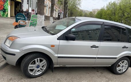 Ford Fusion I, 2005 год, 350 000 рублей, 4 фотография