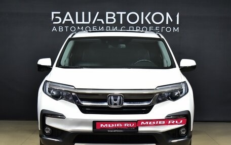 Honda Pilot III рестайлинг, 2020 год, 4 200 000 рублей, 3 фотография