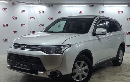 Mitsubishi Outlander III рестайлинг 3, 2014 год, 1 699 000 рублей, 3 фотография