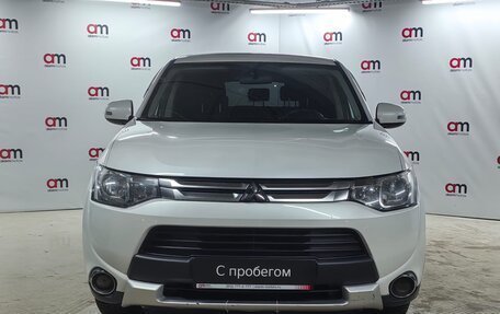 Mitsubishi Outlander III рестайлинг 3, 2014 год, 1 699 000 рублей, 2 фотография