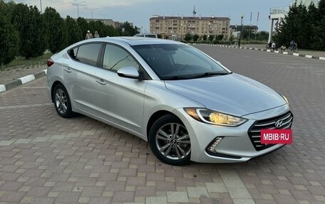 Hyundai Elantra VI рестайлинг, 2017 год, 1 750 000 рублей, 7 фотография